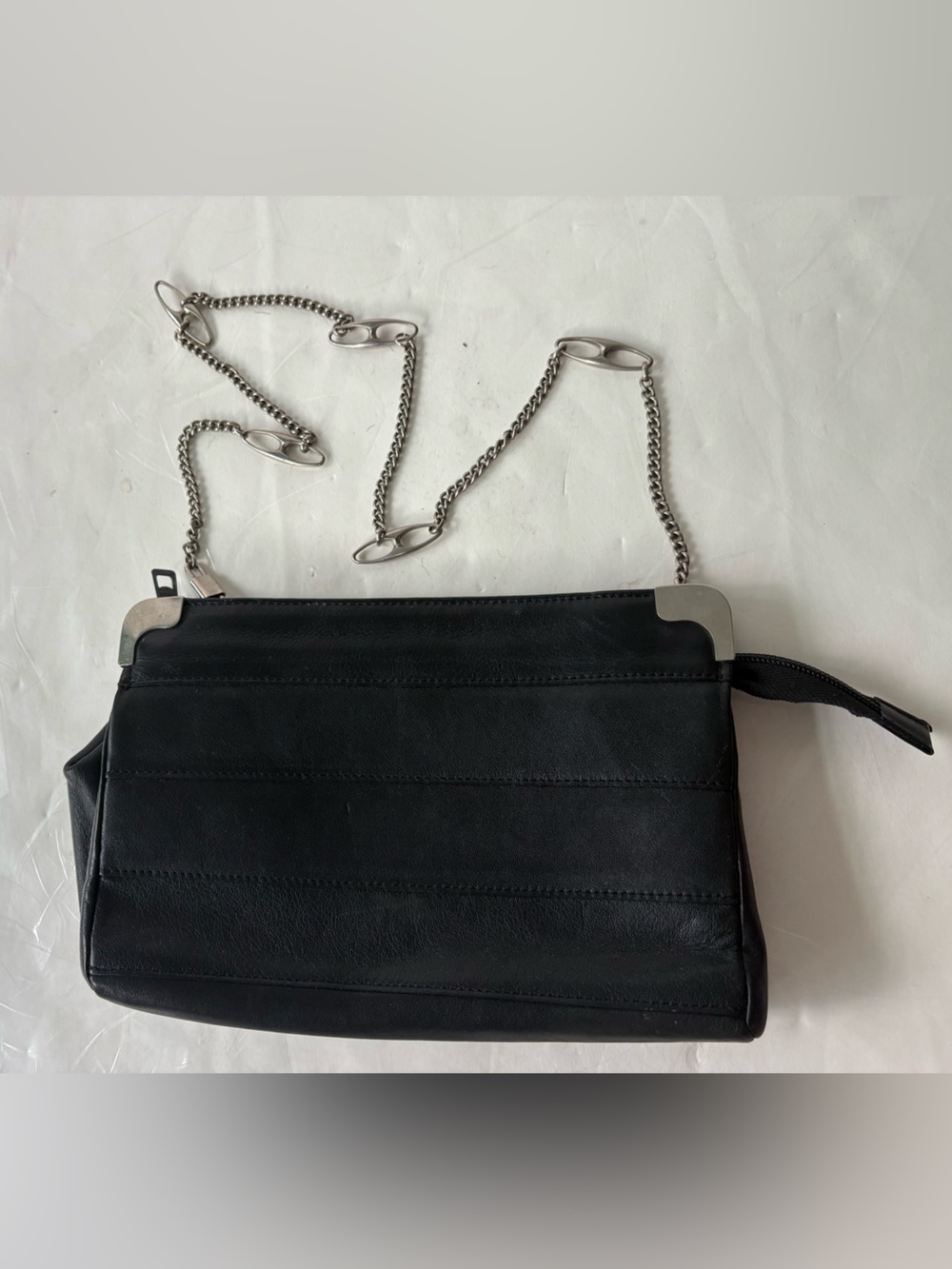 Black Leather unique Chain-Trim purse